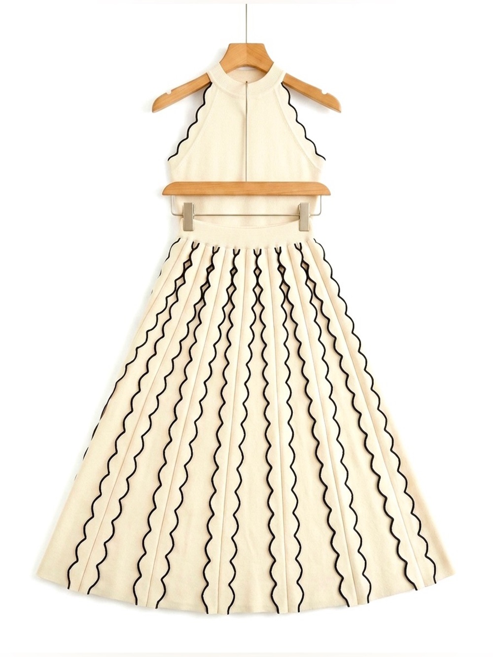 Cream Knit Two Piece Set Scalloped Halter Crop Top Wavy Stripe Midi Skirt Size M - Picture 2 of 11